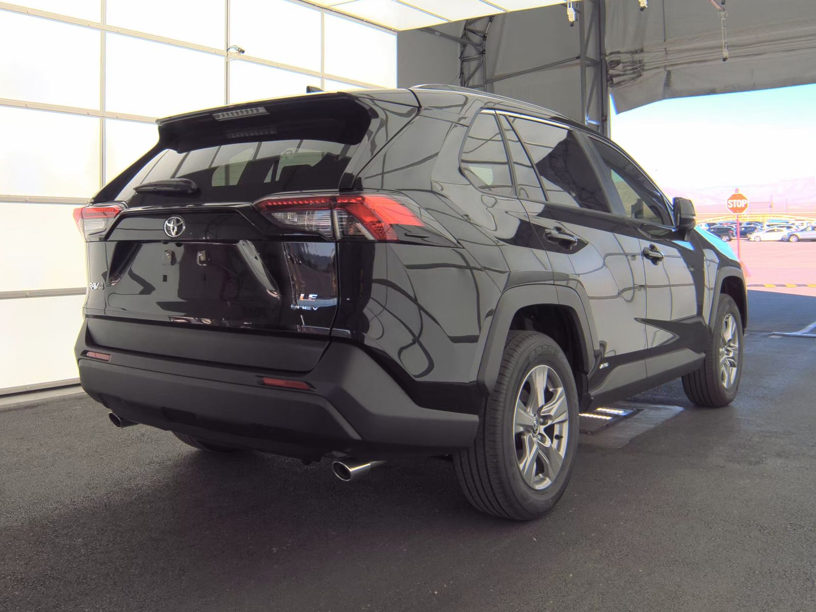 2025 Toyota RAV4 Hybrid LE AWD