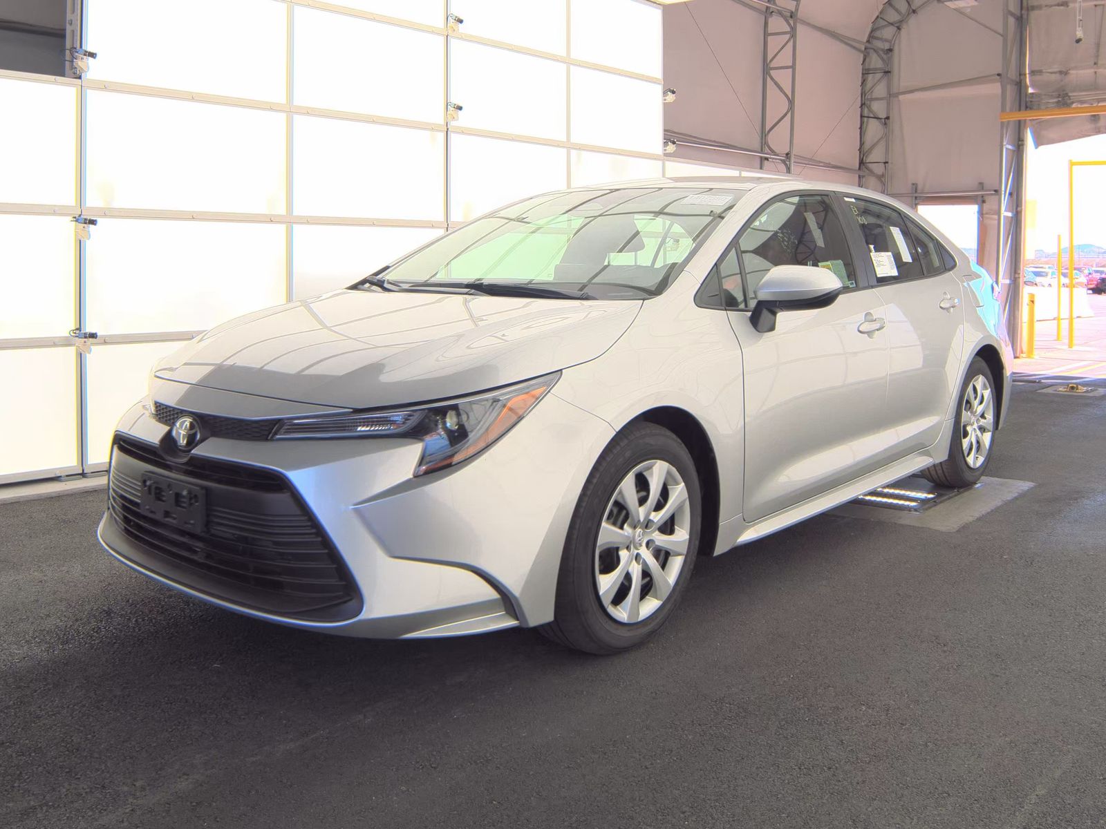 2025 Toyota Corolla LE FWD