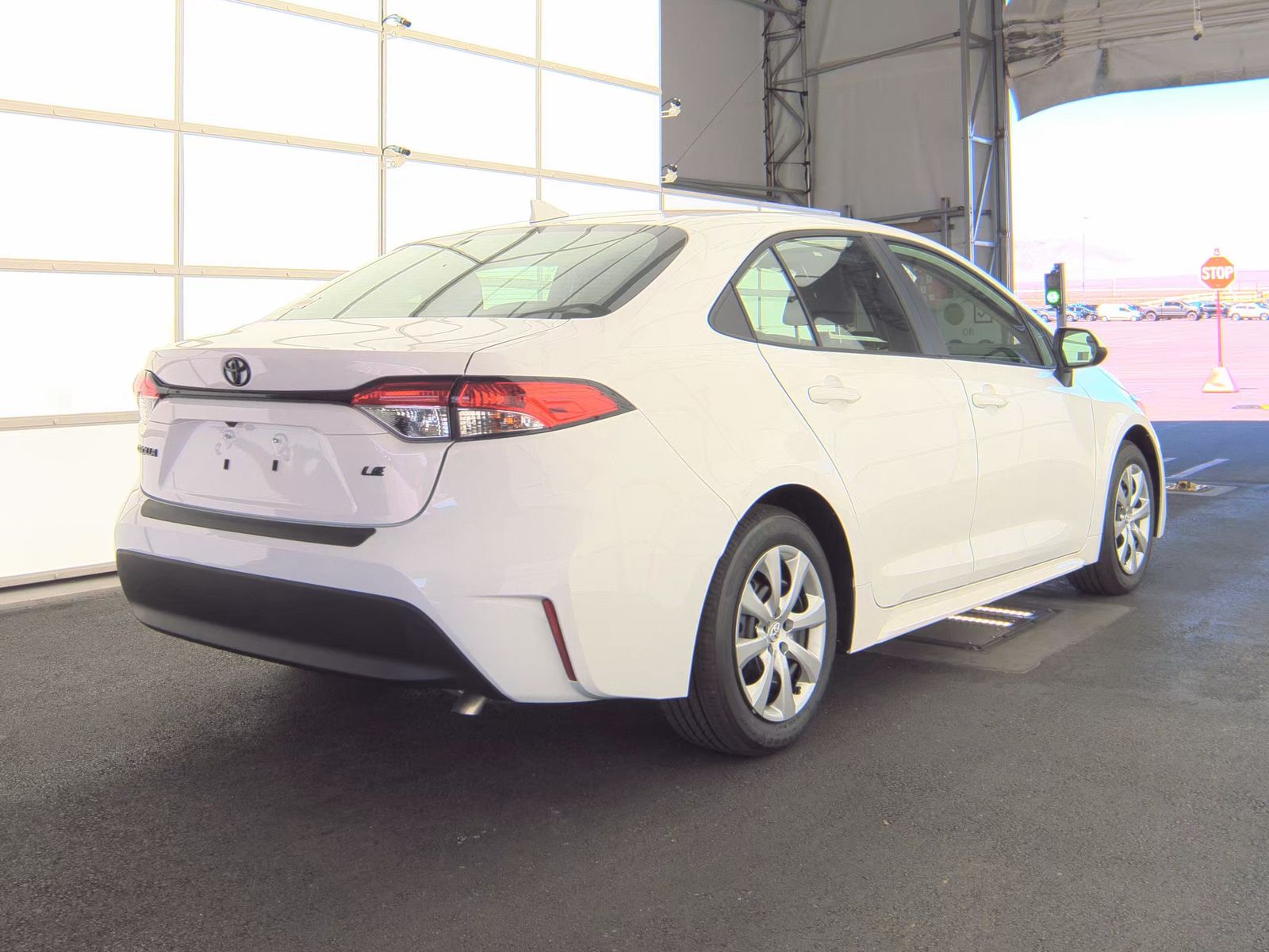 2025 Toyota Corolla LE FWD