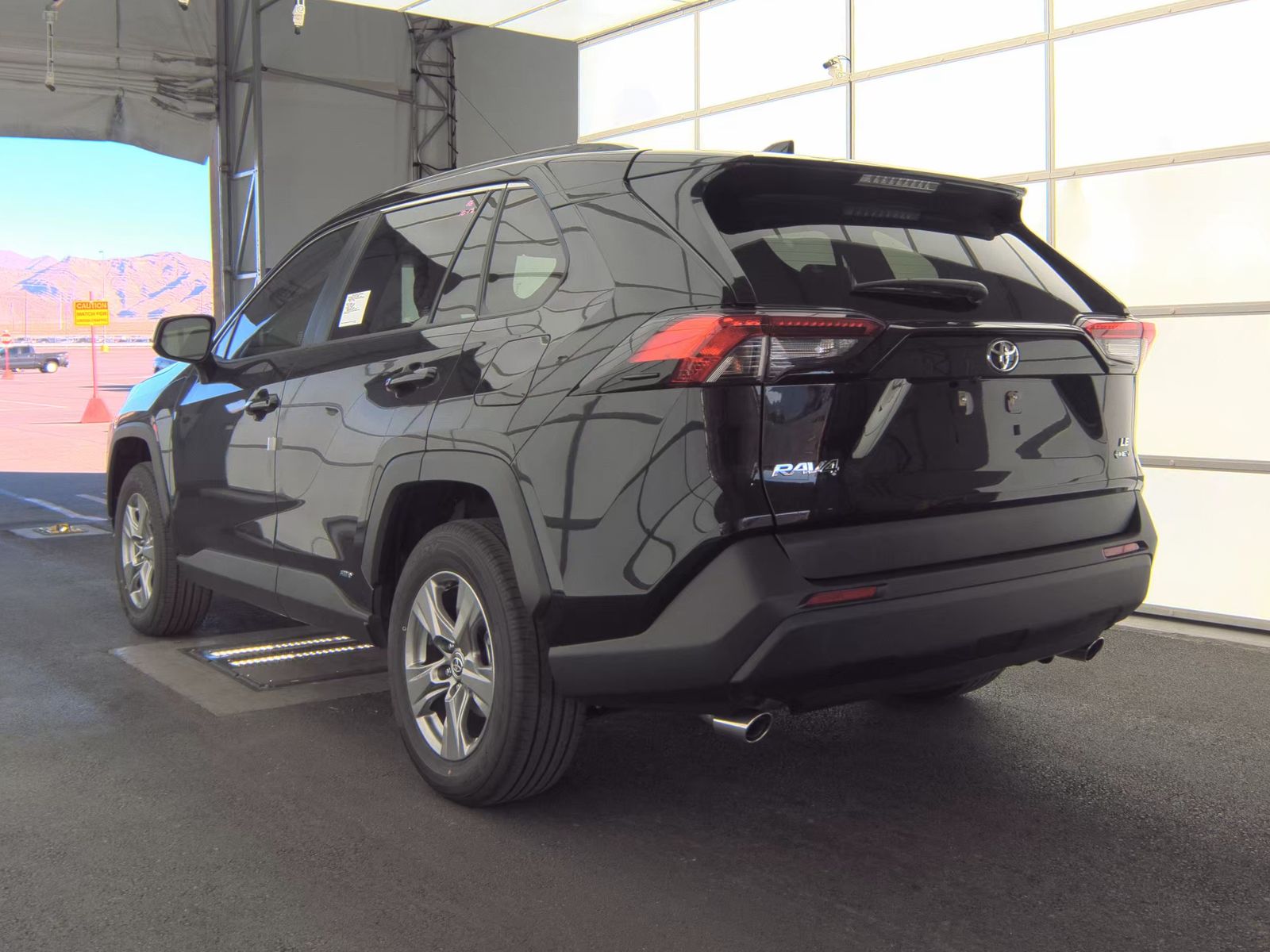 2025 Toyota RAV4 Hybrid LE AWD