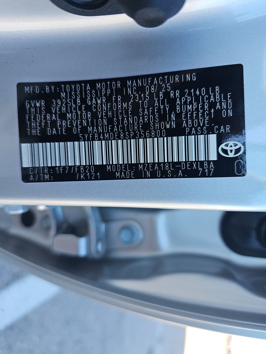 2025 Toyota Corolla LE FWD