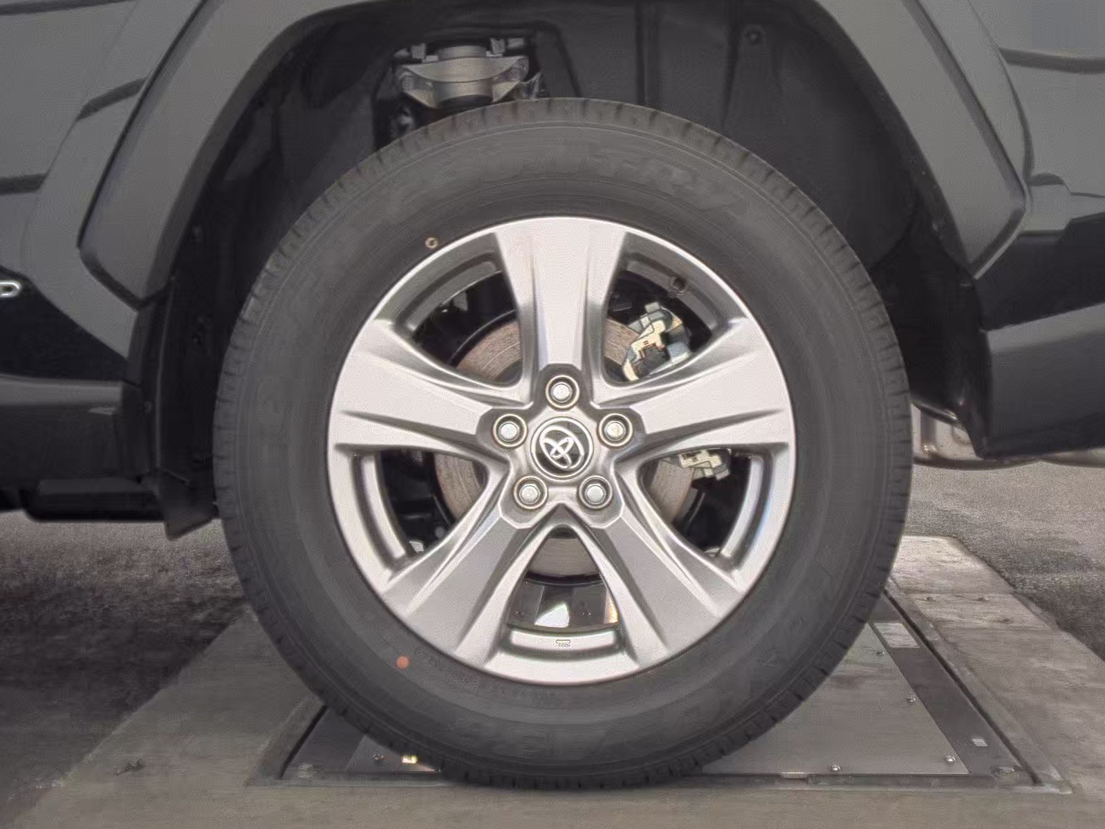 2025 Toyota RAV4 Hybrid LE AWD