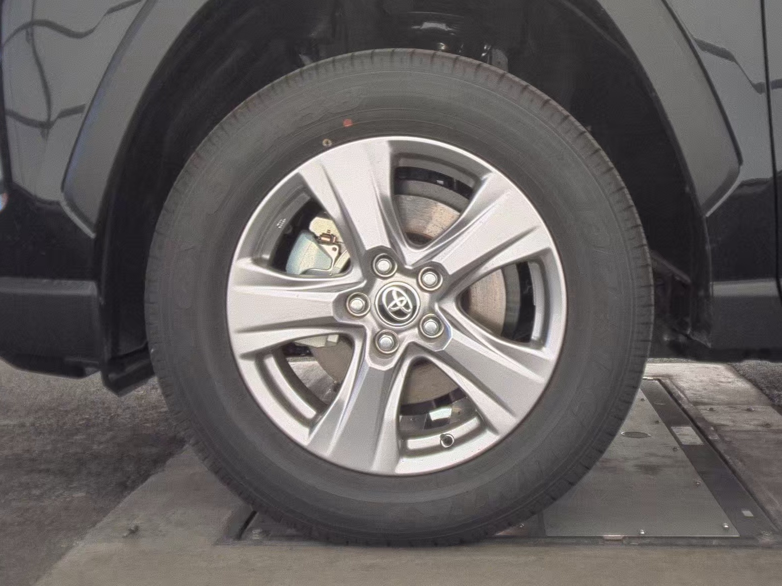 2025 Toyota RAV4 Hybrid LE AWD