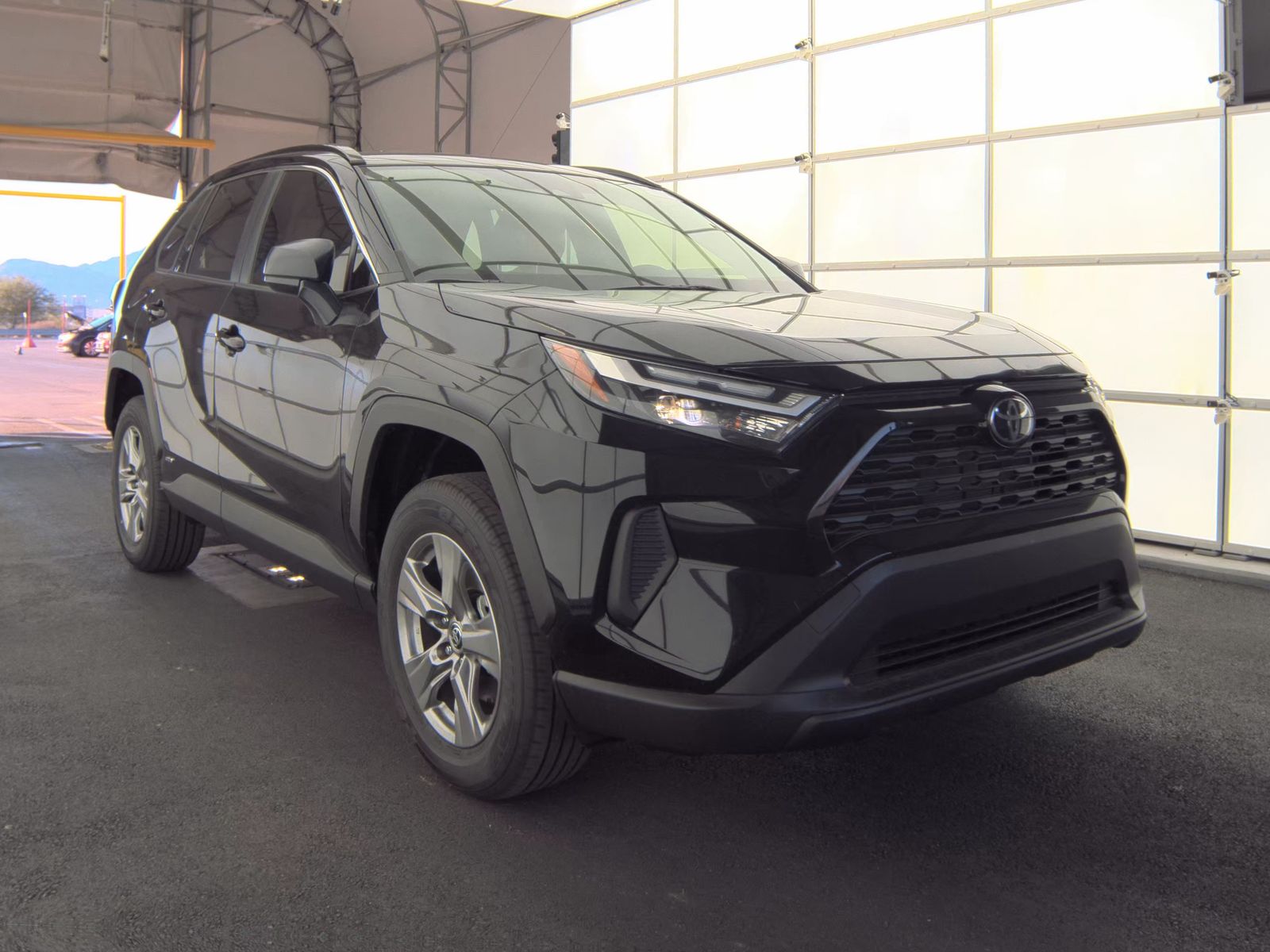 2025 Toyota RAV4 Hybrid LE AWD