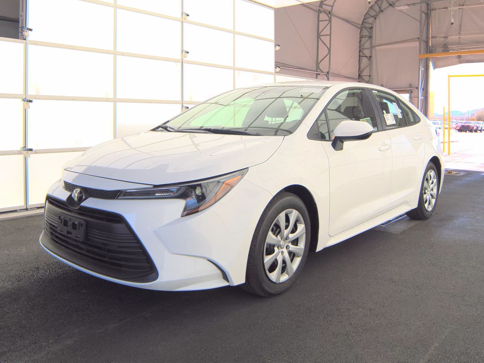 2025 Toyota Corolla LE FWD