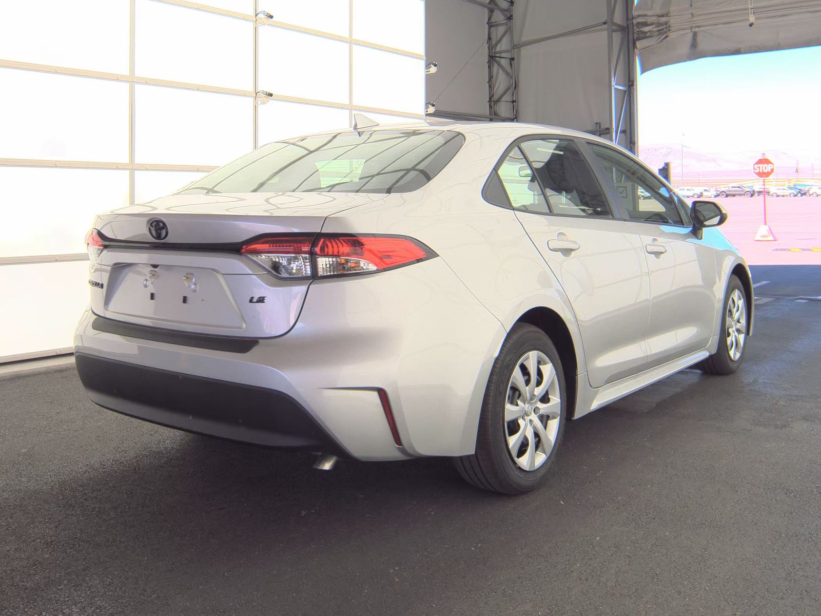 2025 Toyota Corolla LE FWD