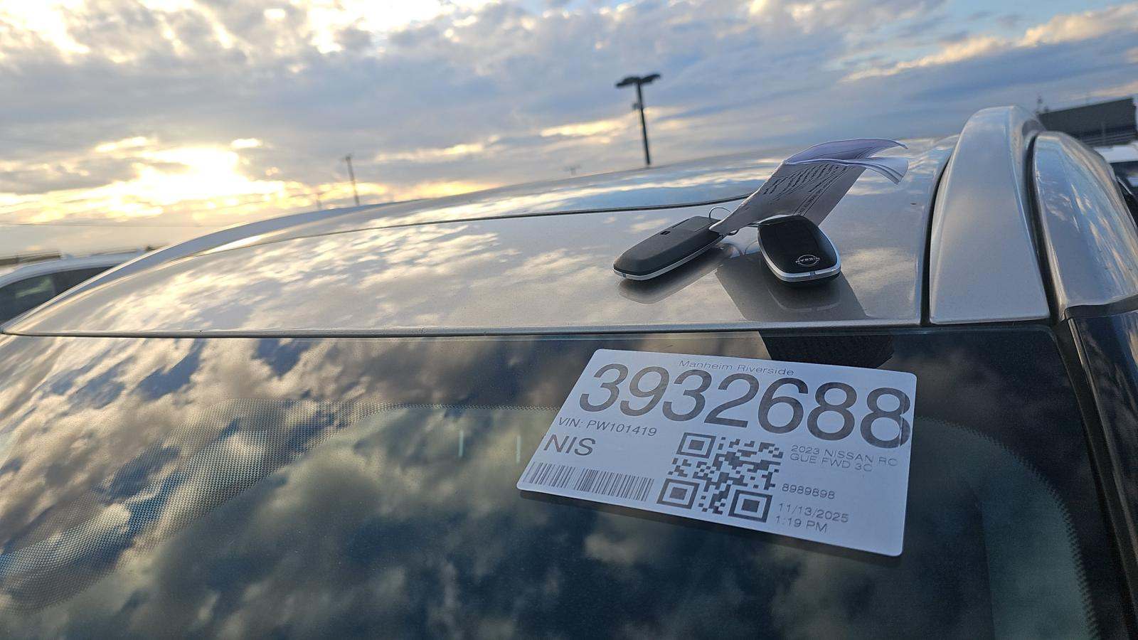 2023 Nissan Rogue Platinum FWD