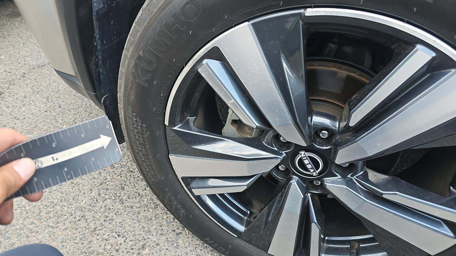 2023 Nissan Rogue Platinum FWD