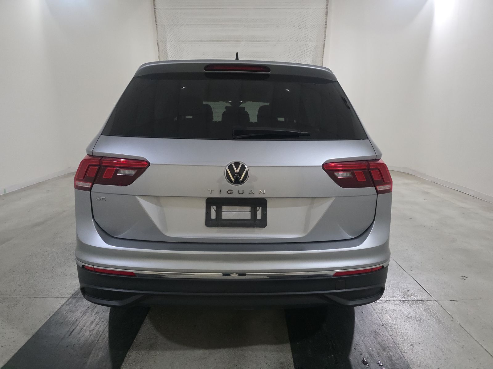 2024 Volkswagen Tiguan 2.0T SE FWD