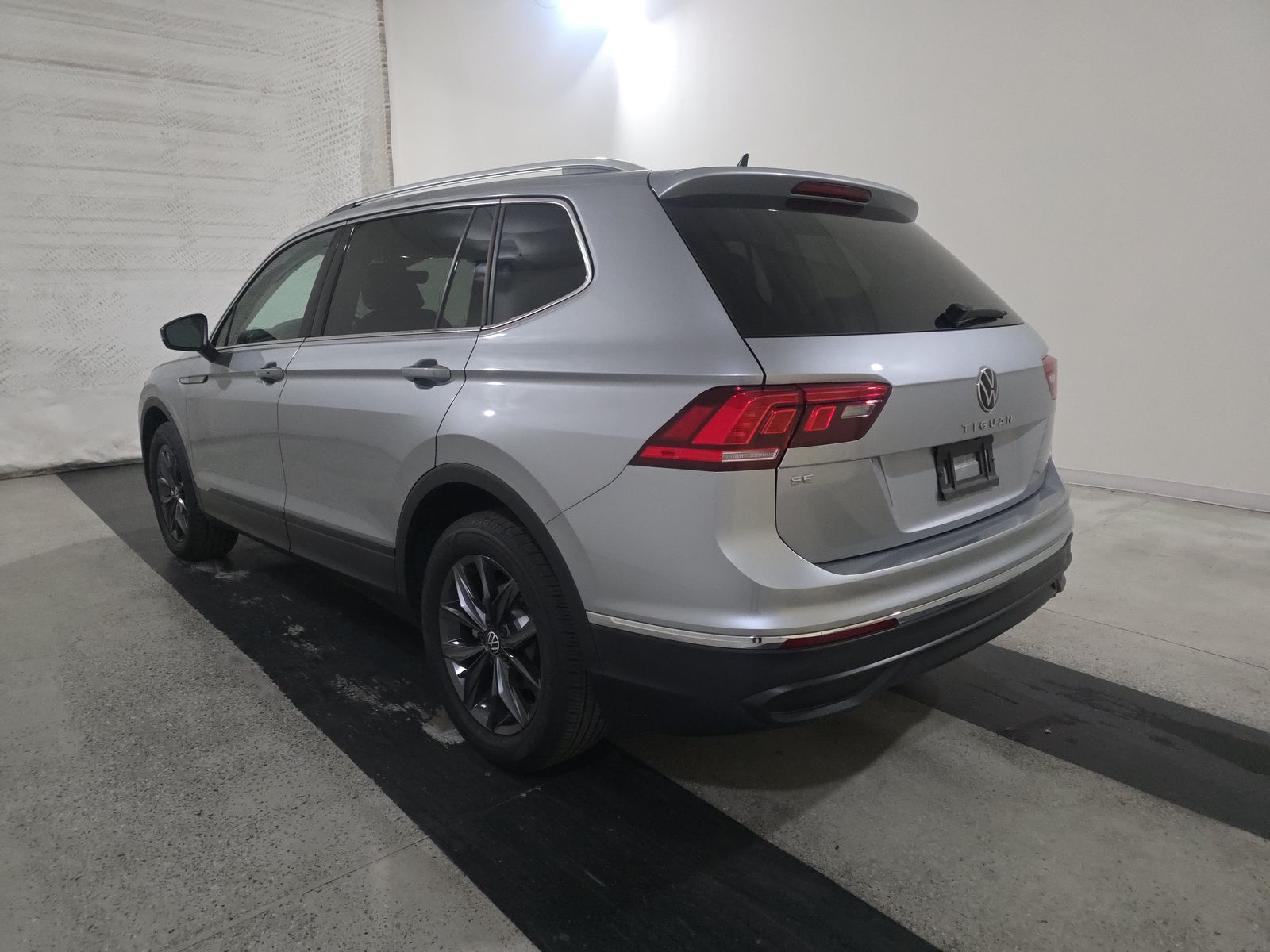 2024 Volkswagen Tiguan 2.0T SE FWD