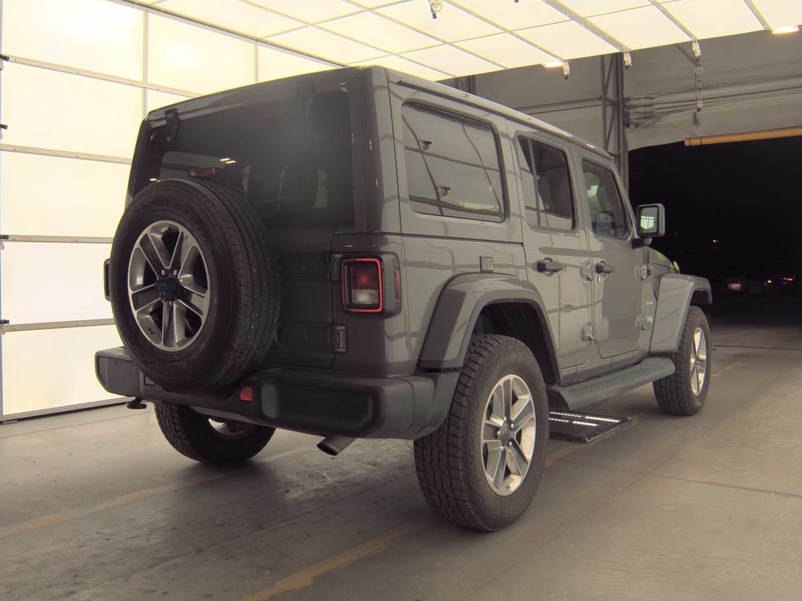 2021 Jeep Wrangler Unlimited Sahara AWD