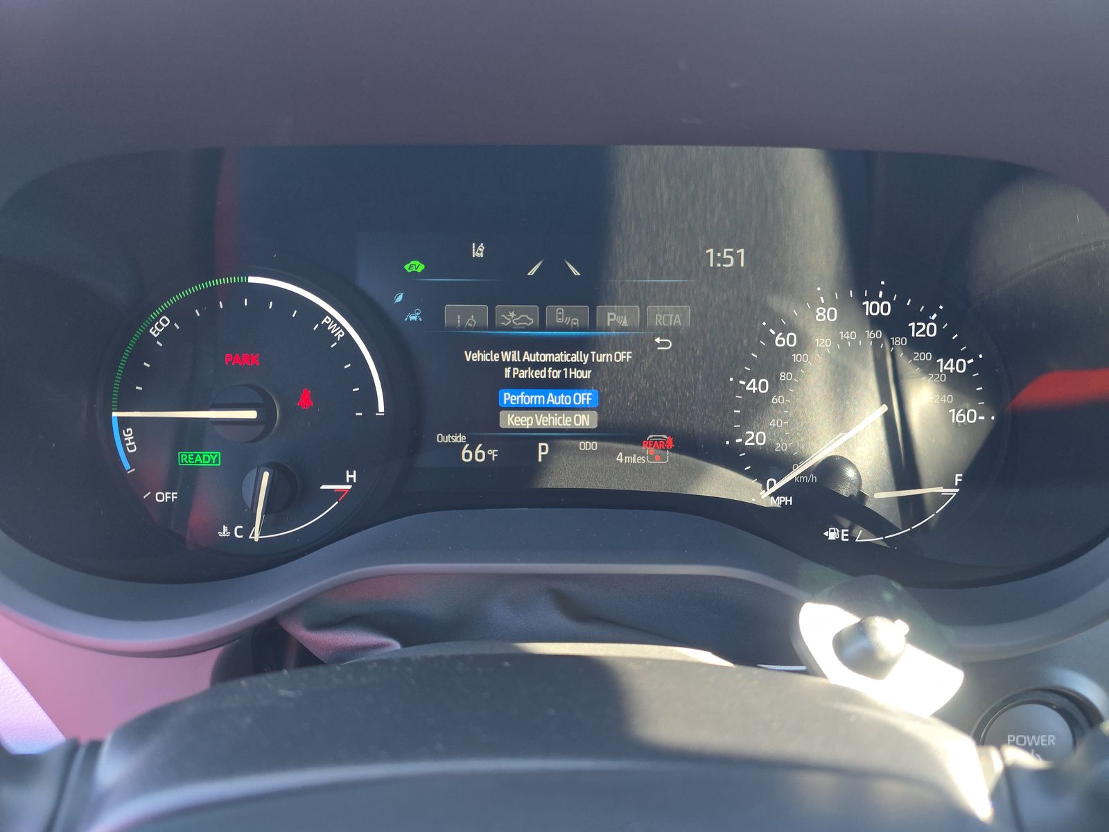 2025 Toyota Sienna XLE FWD