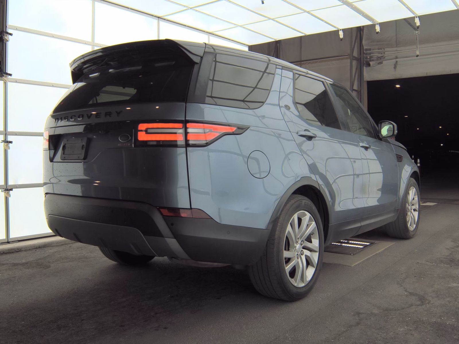 2020 Land Rover Discovery HSE AWD