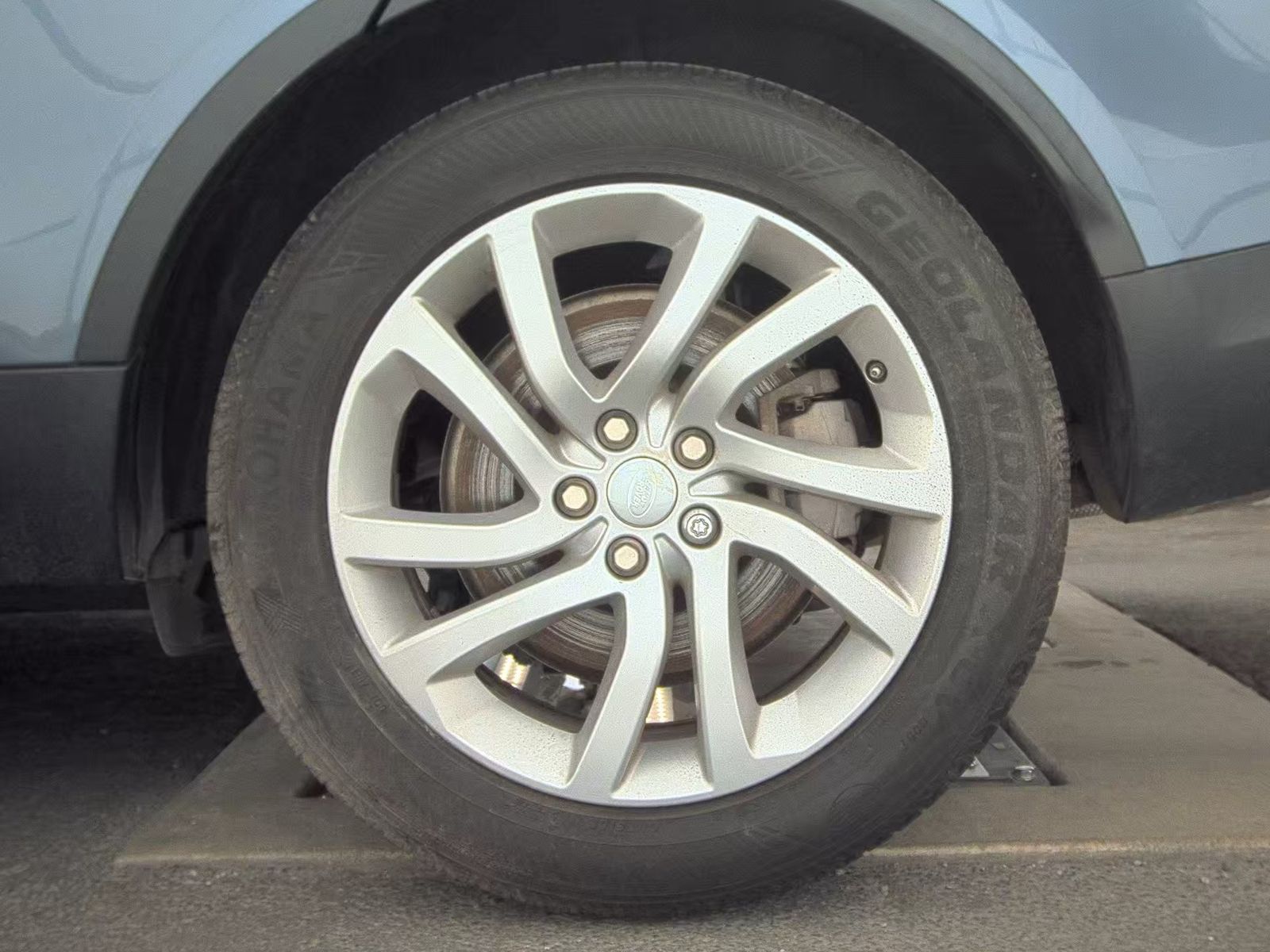 2020 Land Rover Discovery HSE AWD