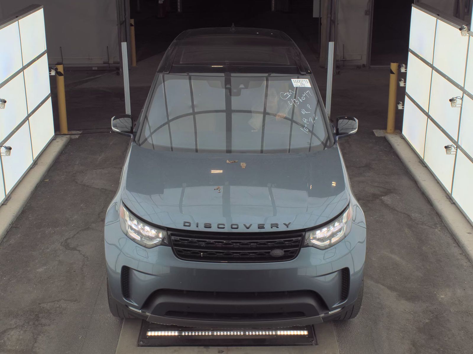 2020 Land Rover Discovery HSE AWD