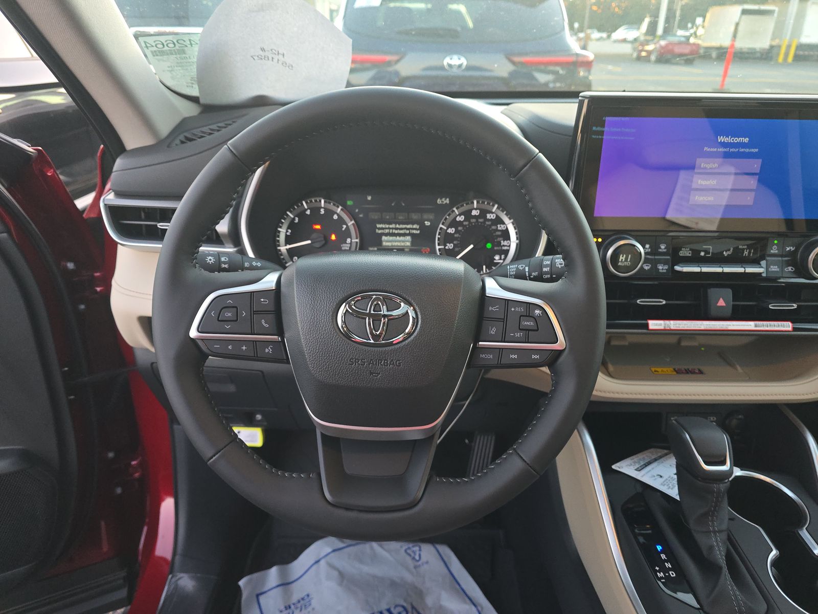 2025 Toyota Highlander XLE FWD