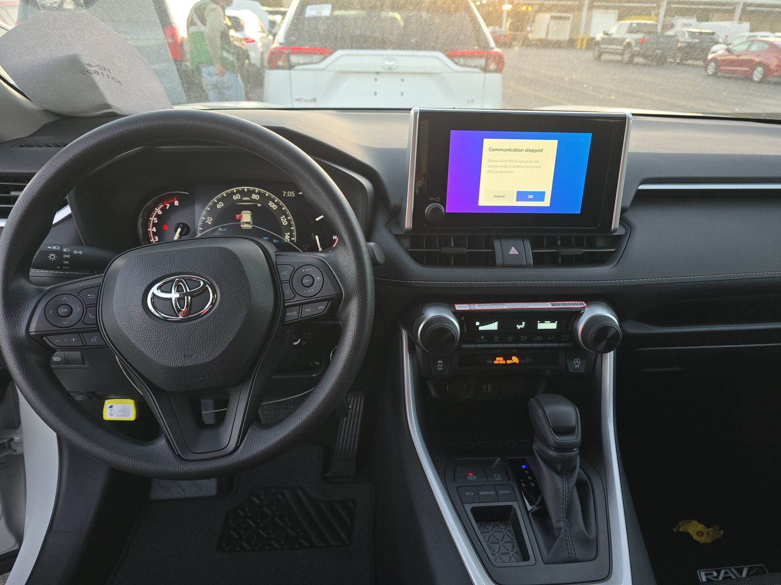 2025 Toyota RAV4 LE FWD