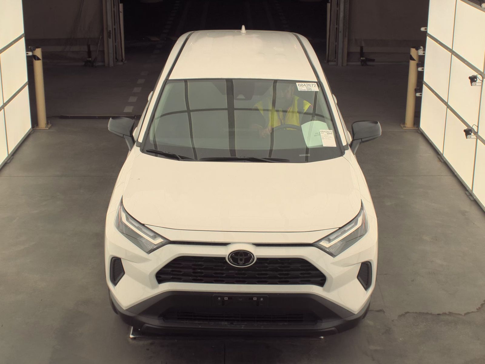 2025 Toyota RAV4 LE FWD