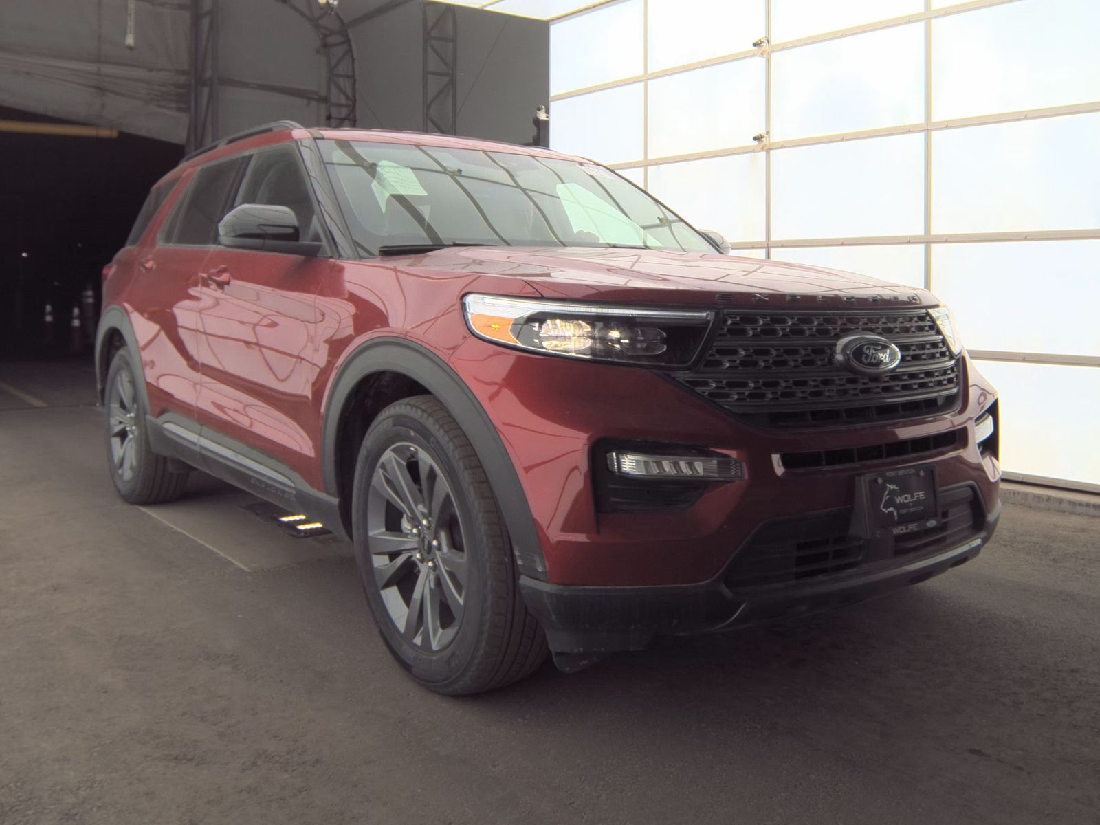 2024 Ford Explorer XLT RWD
