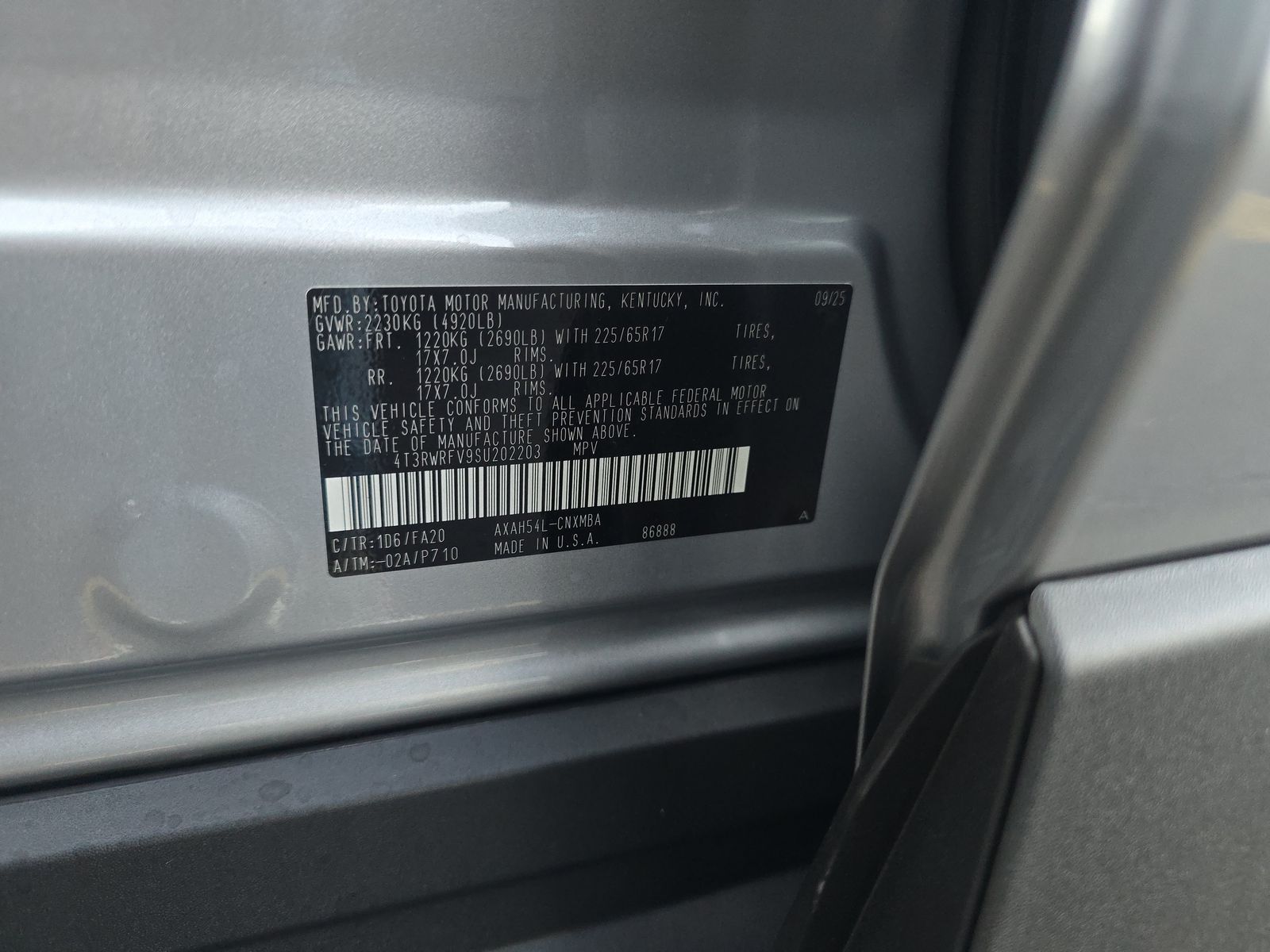 2025 Toyota RAV4 Hybrid XLE AWD