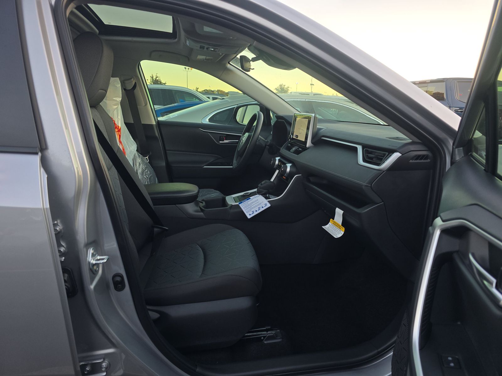 2025 Toyota RAV4 Hybrid XLE AWD