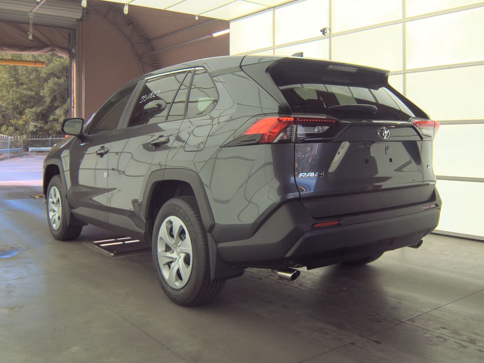 2025 Toyota RAV4 LE FWD