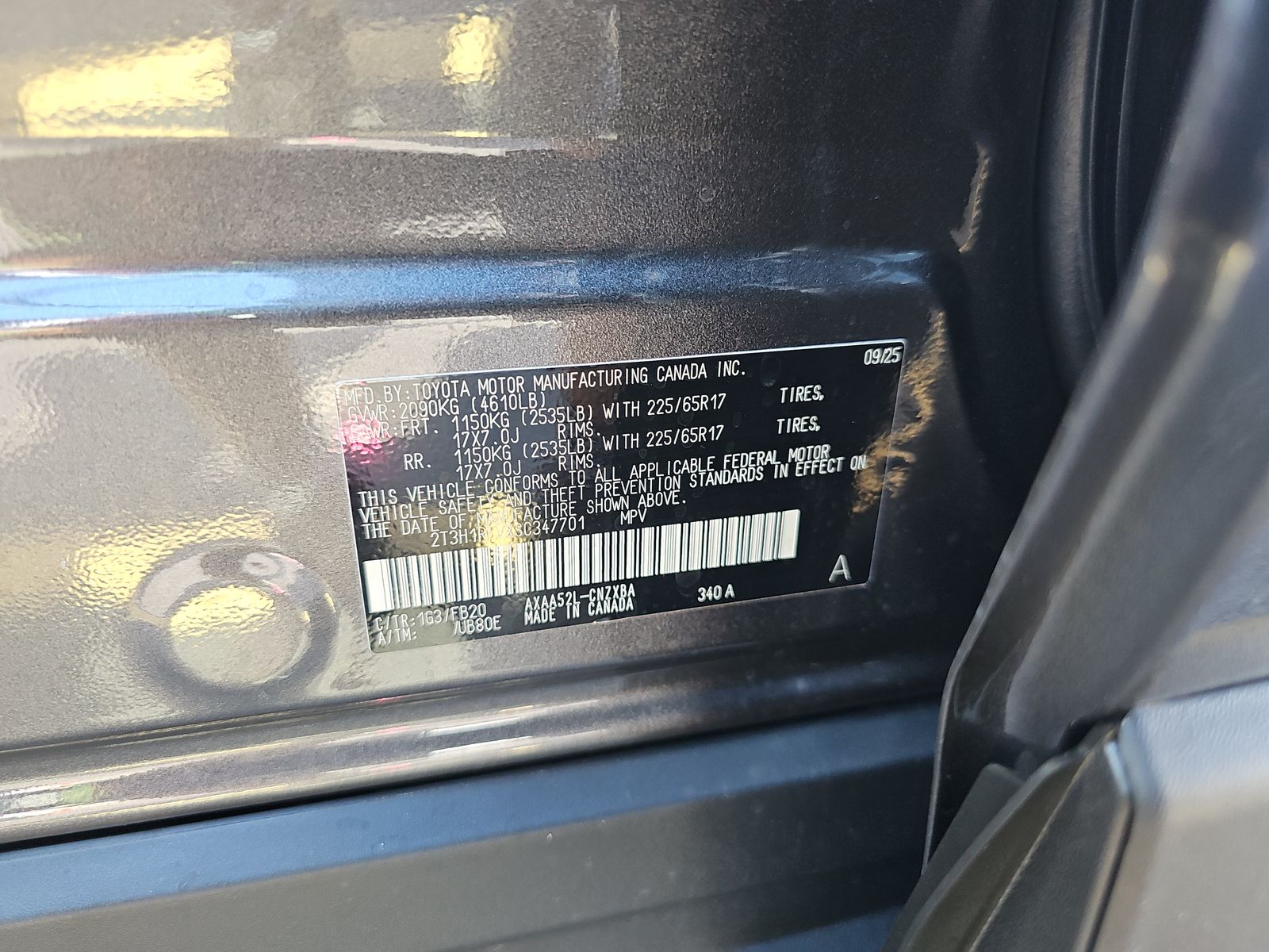 2025 Toyota RAV4 LE FWD