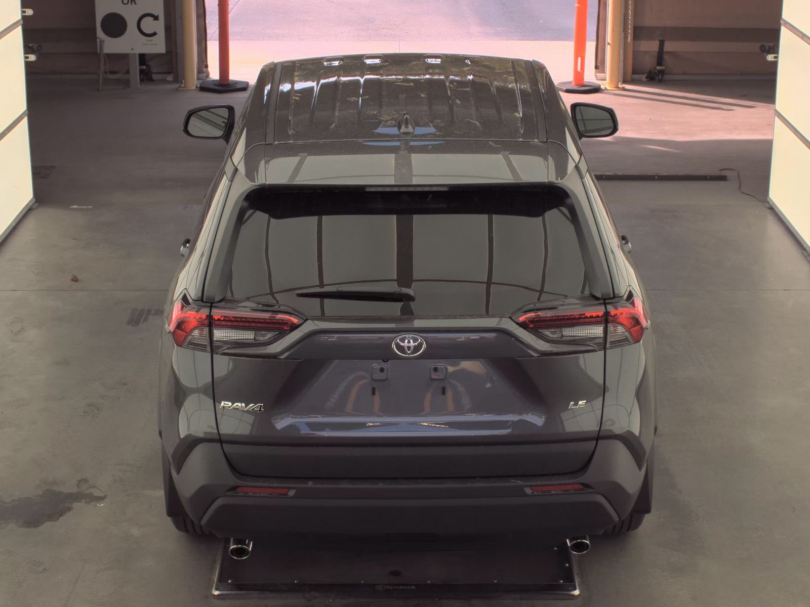 2025 Toyota RAV4 LE FWD