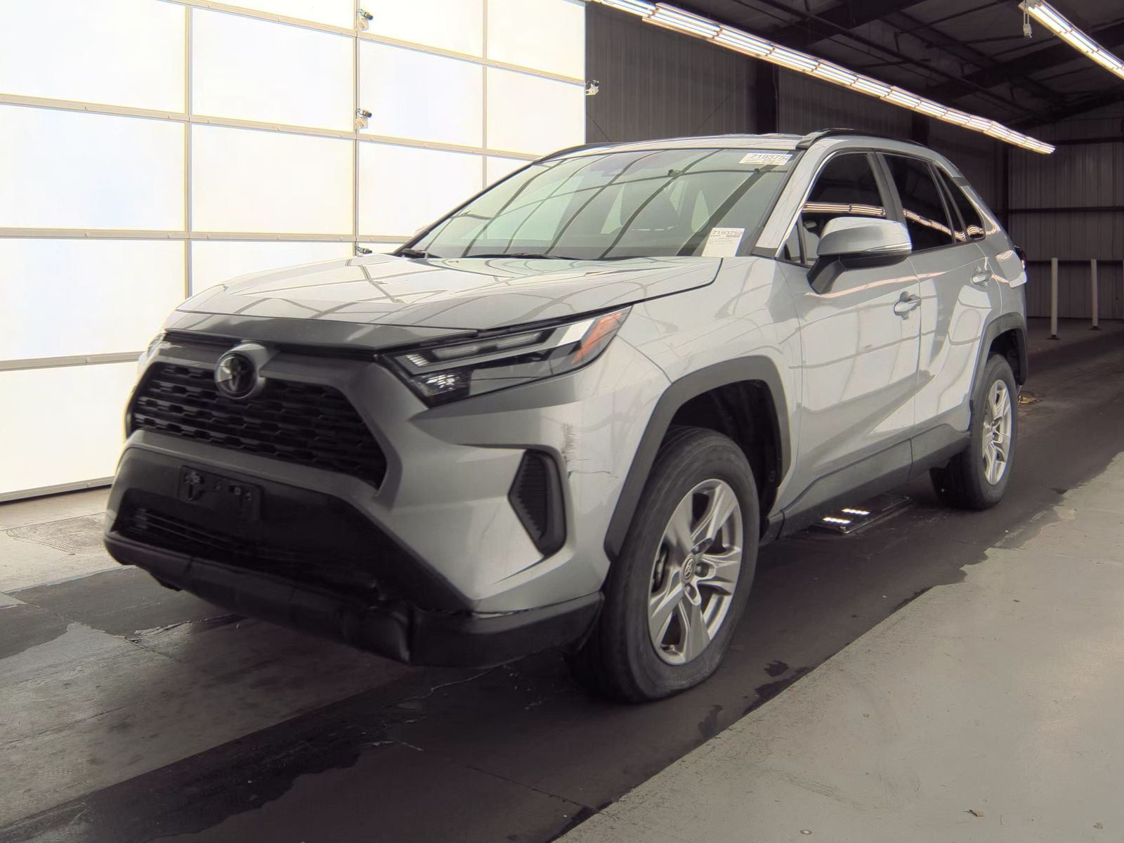 2023 Toyota RAV4 XLE AWD