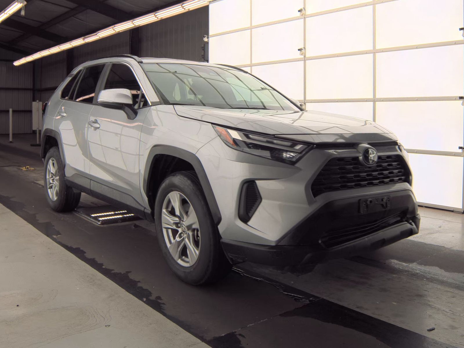 2023 Toyota RAV4 XLE AWD
