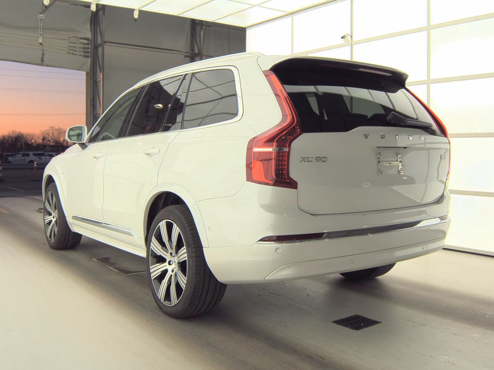 2024 Volvo XC90 Recharge T8 Plus AWD