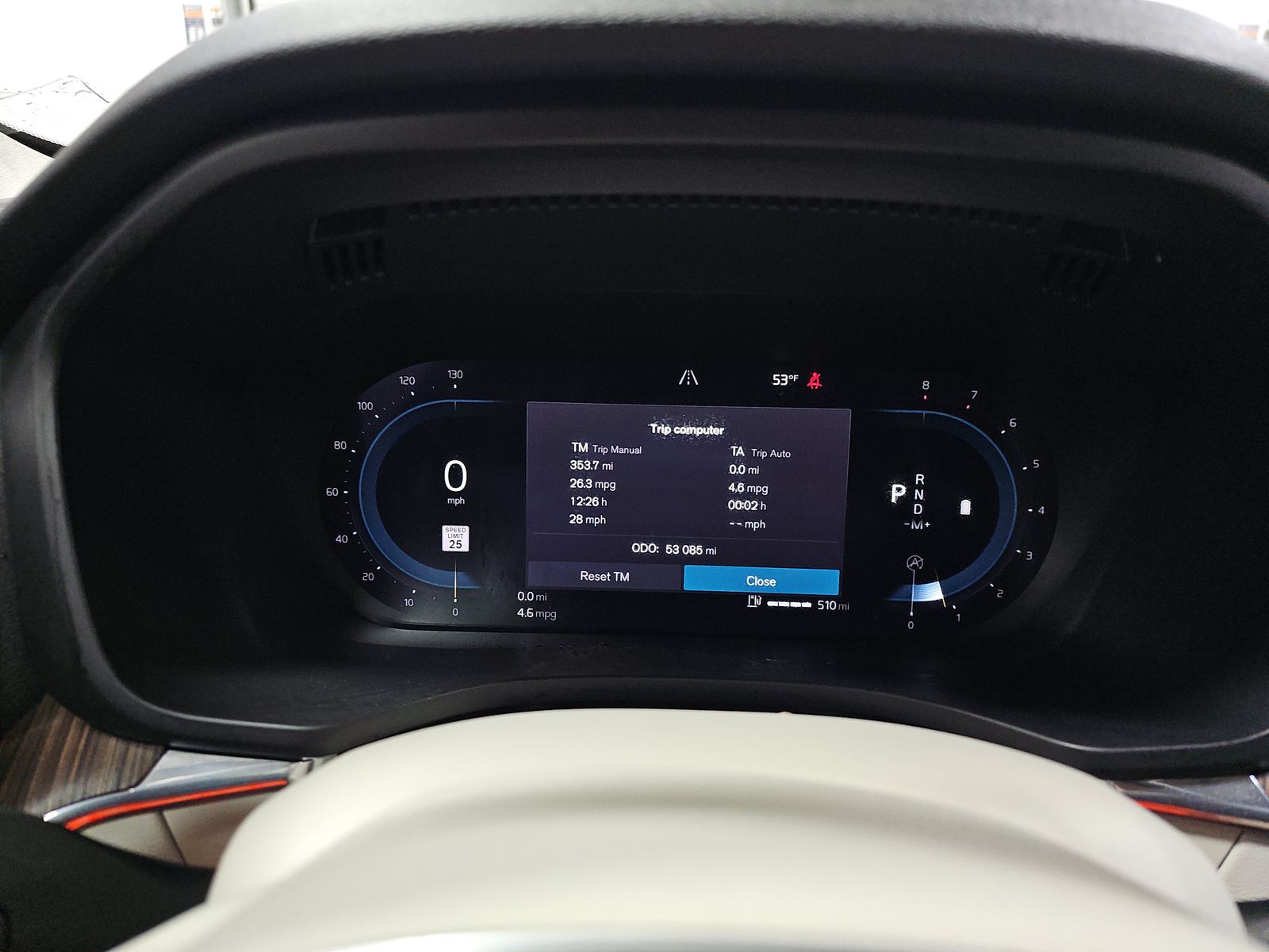 2022 Volvo XC60 B5 Momentum AWD