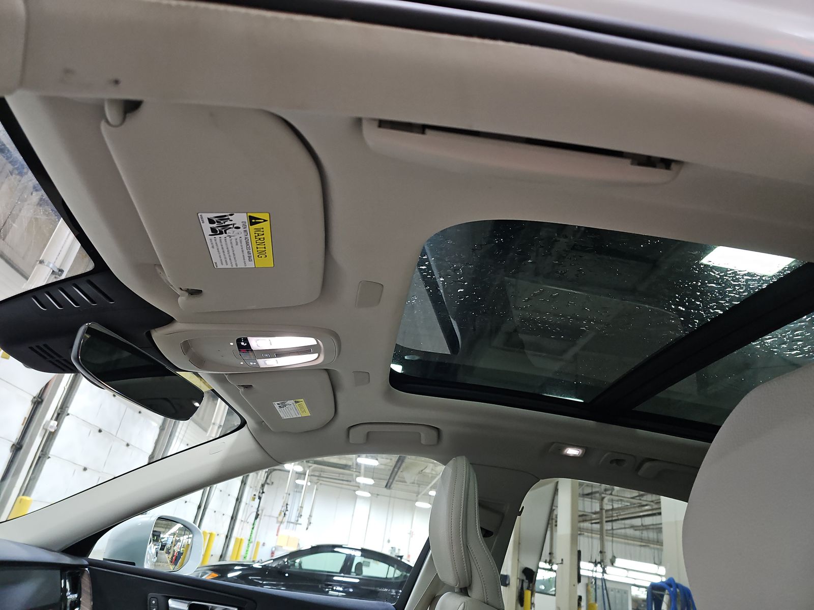 2022 Volvo XC60 B5 Momentum AWD