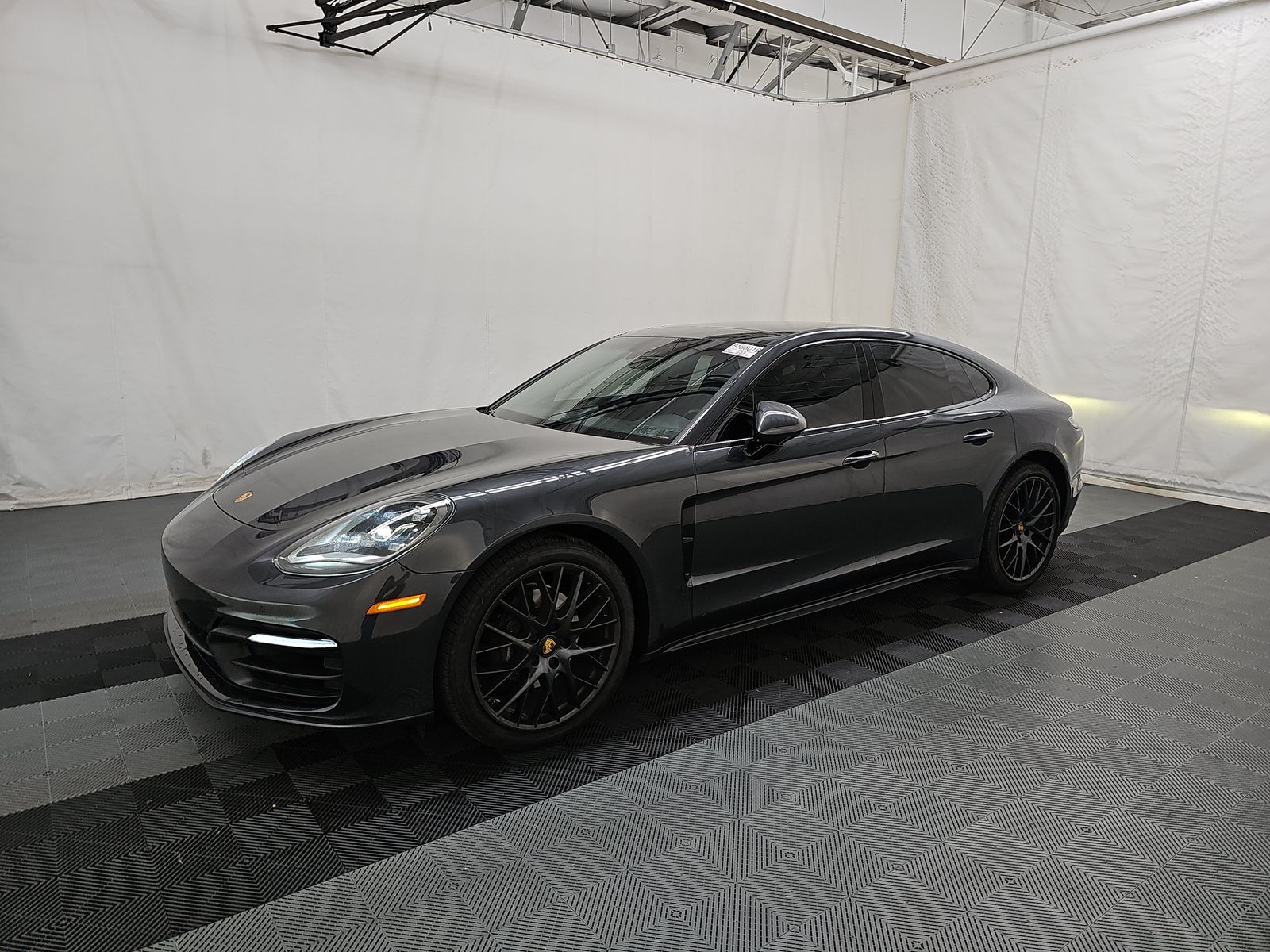 2022 Porsche Panamera 4 AWD