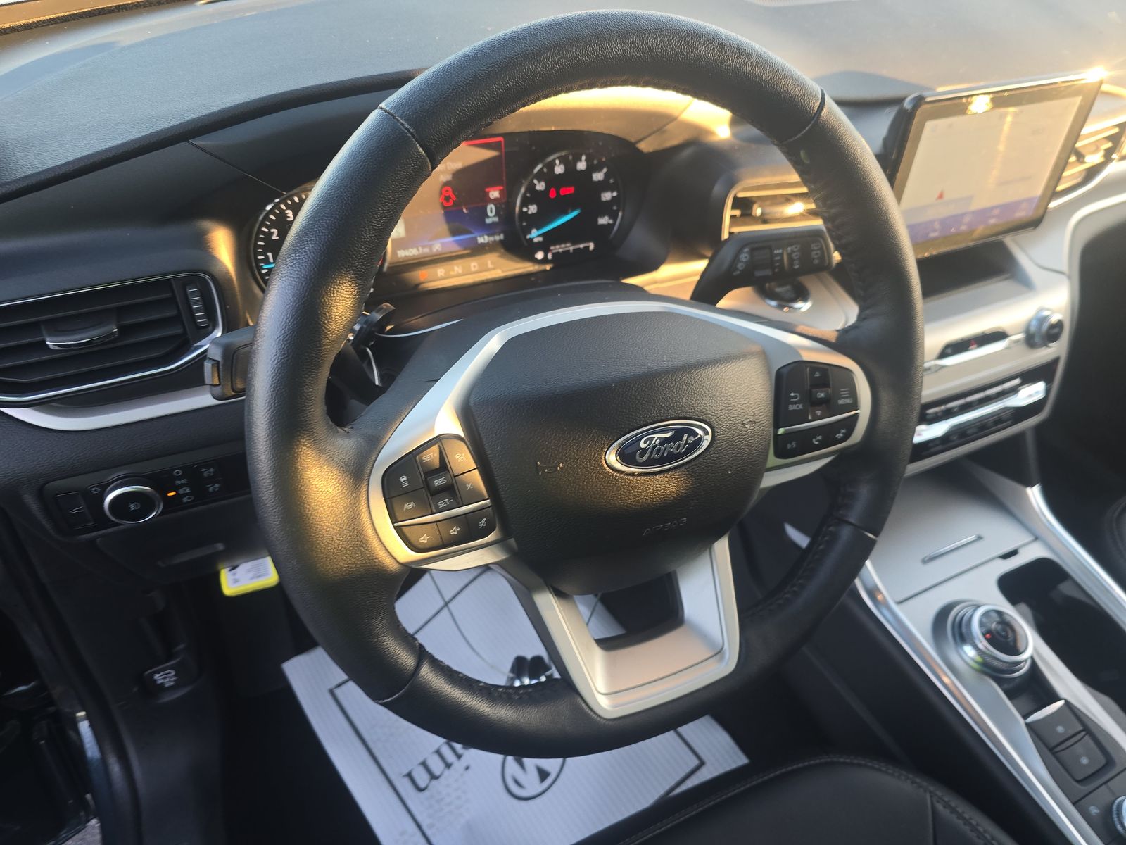 2024 Ford Explorer XLT AWD