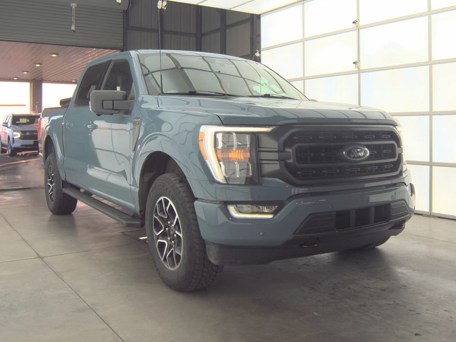 2023 Ford F-150 XLT AWD