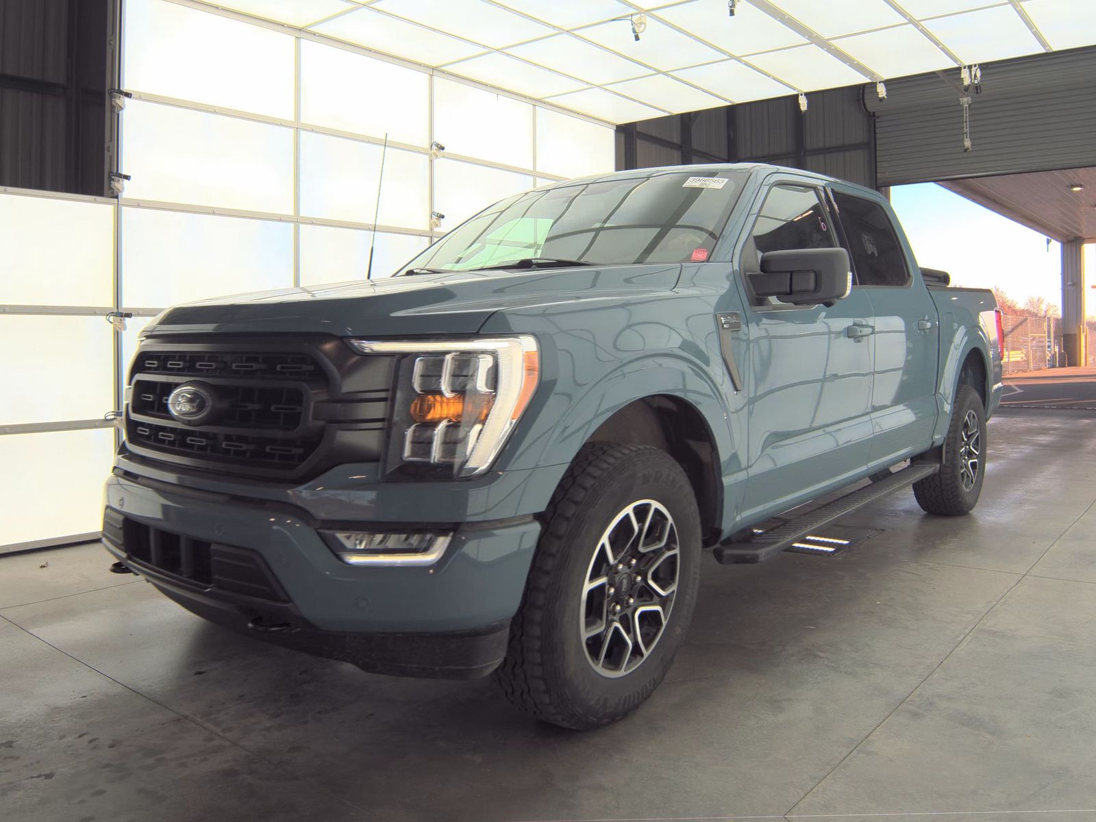 2023 Ford F-150 XLT AWD