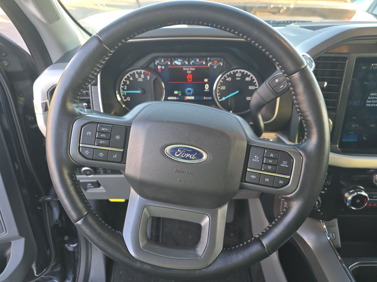 2022 Ford F-150 XLT AWD