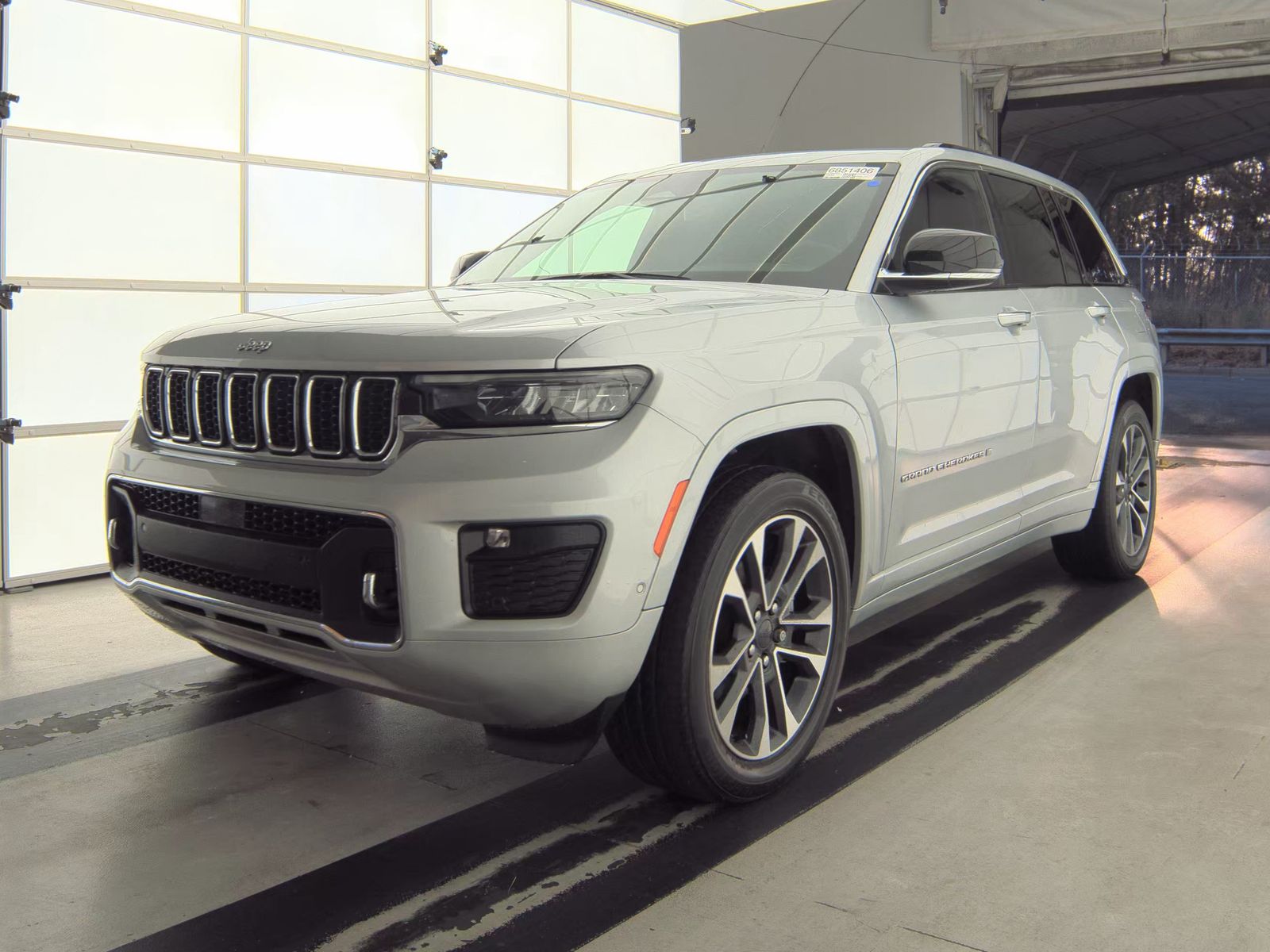 2022 Jeep Grand Cherokee Overland AWD