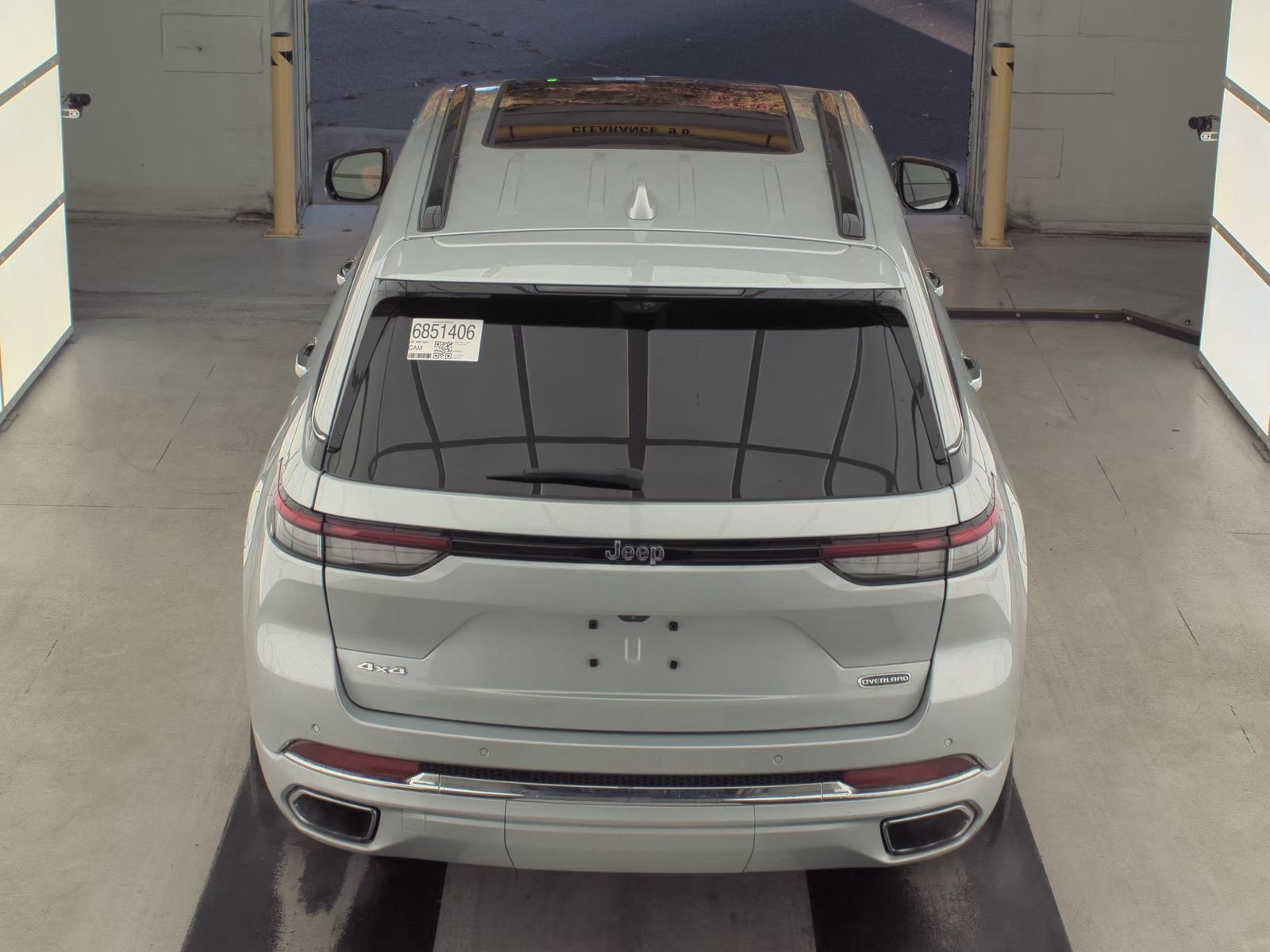 2022 Jeep Grand Cherokee Overland AWD