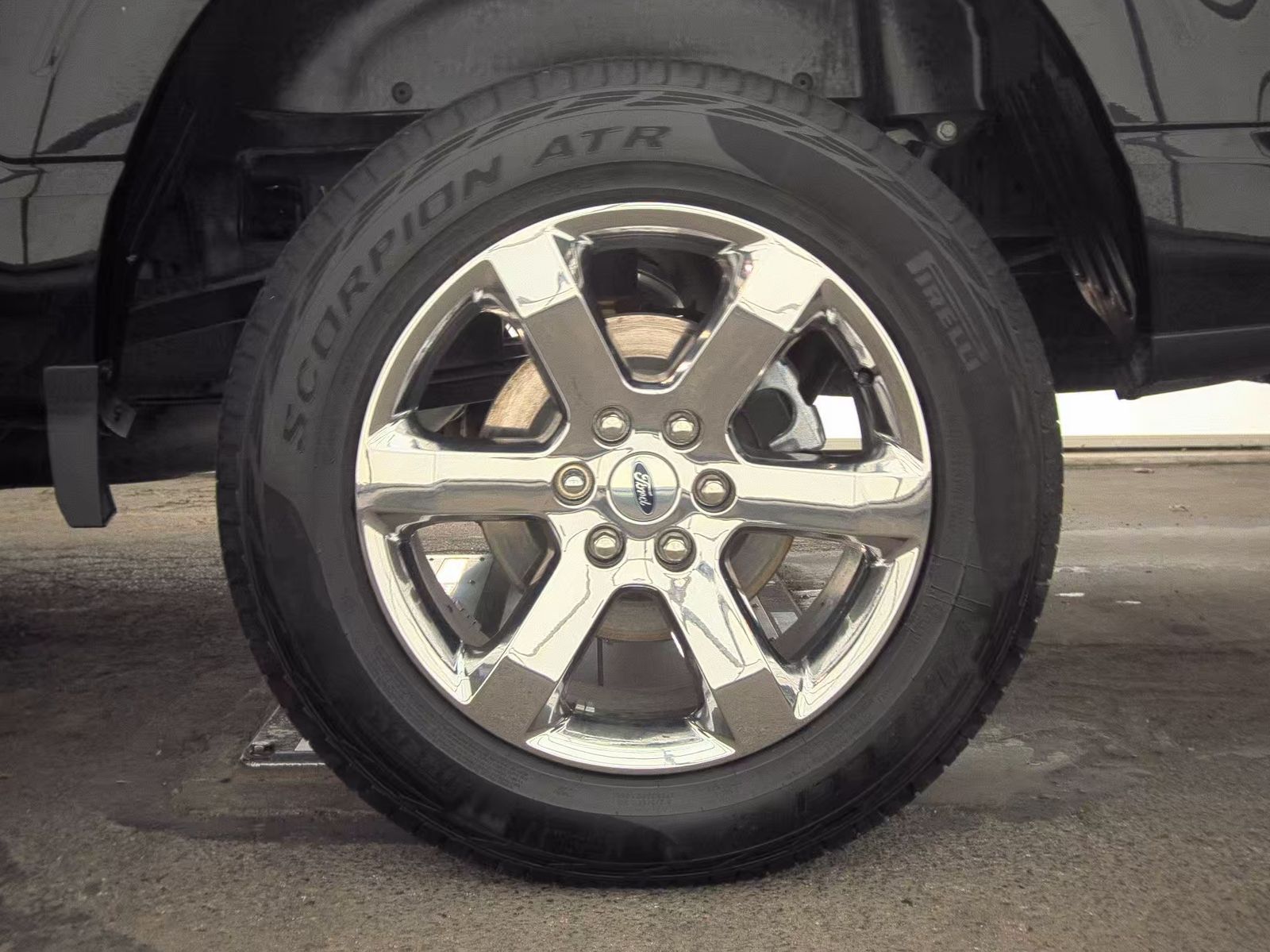 2023 Ford F-150 XLT AWD