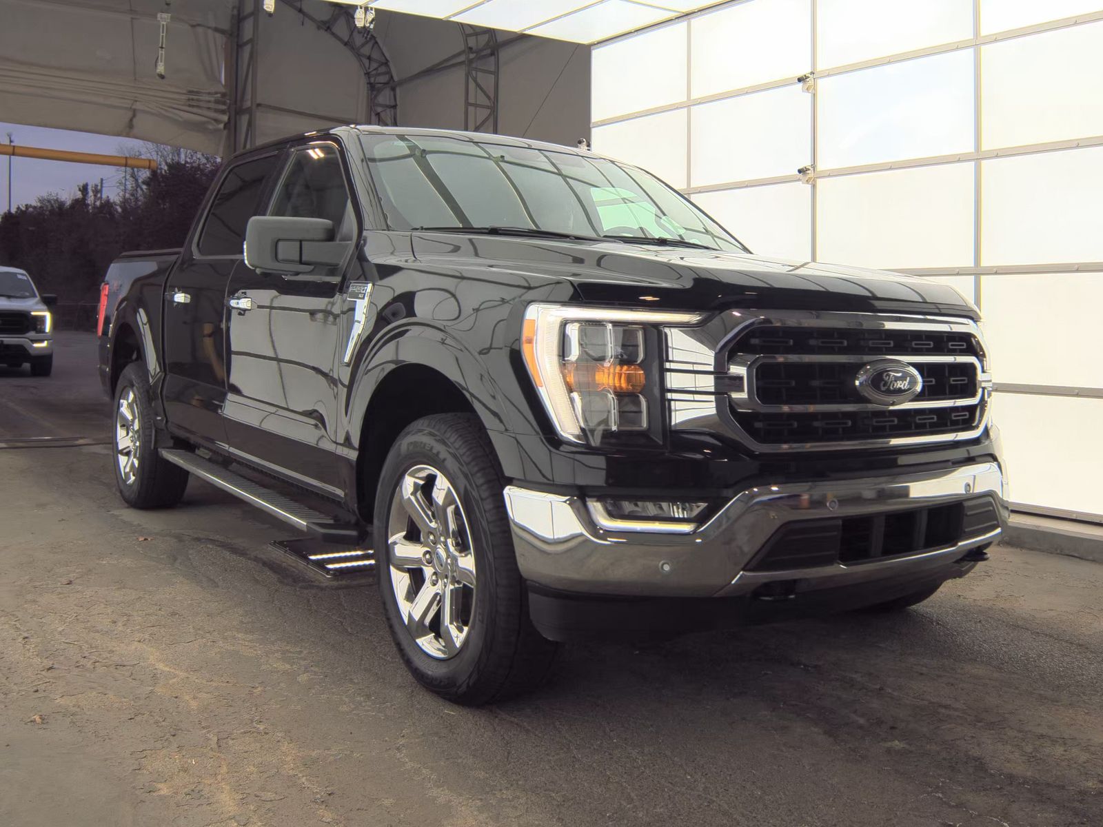 2023 Ford F-150 XLT AWD