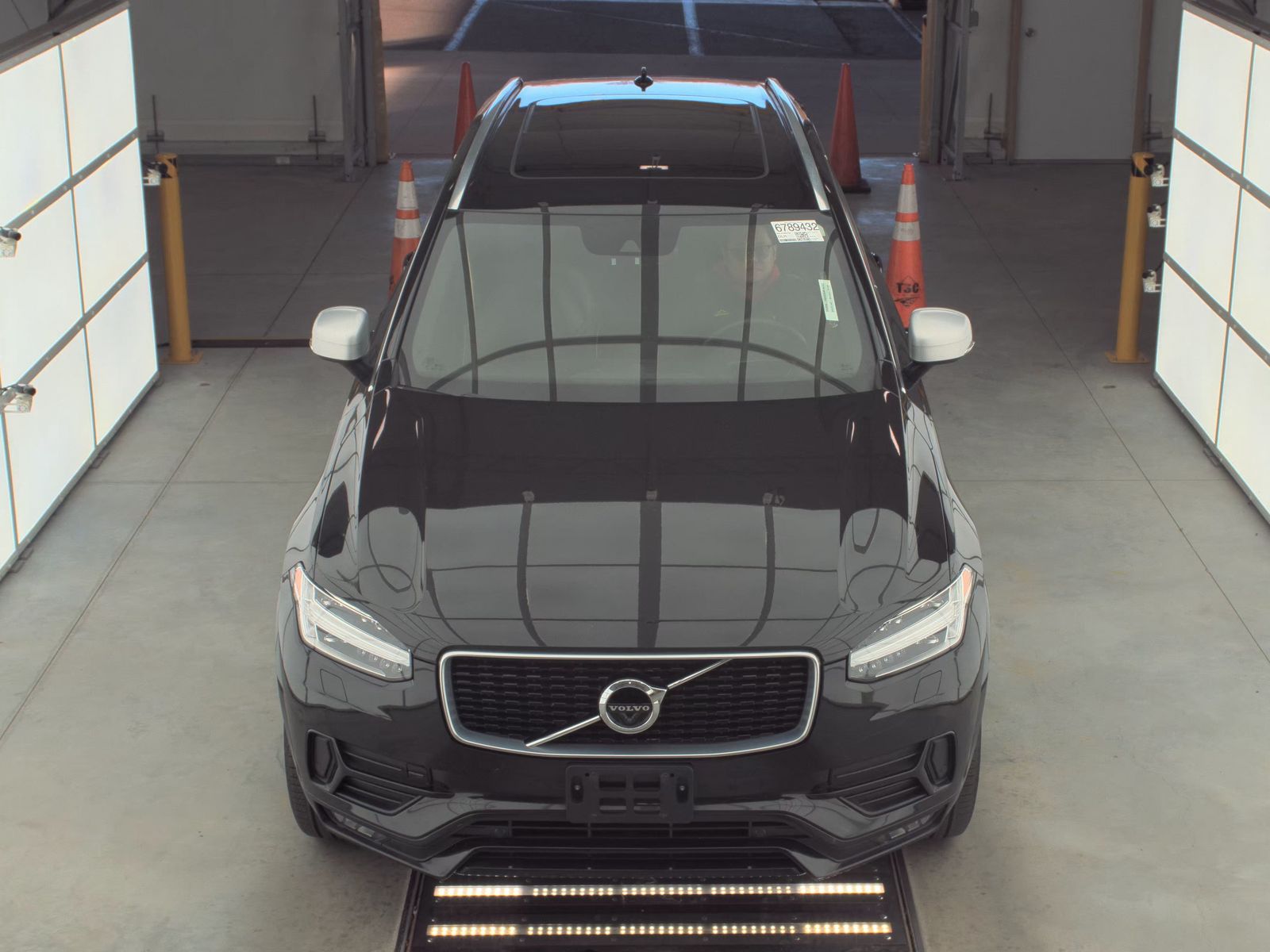 2019 Volvo XC90 T6 R-Design AWD