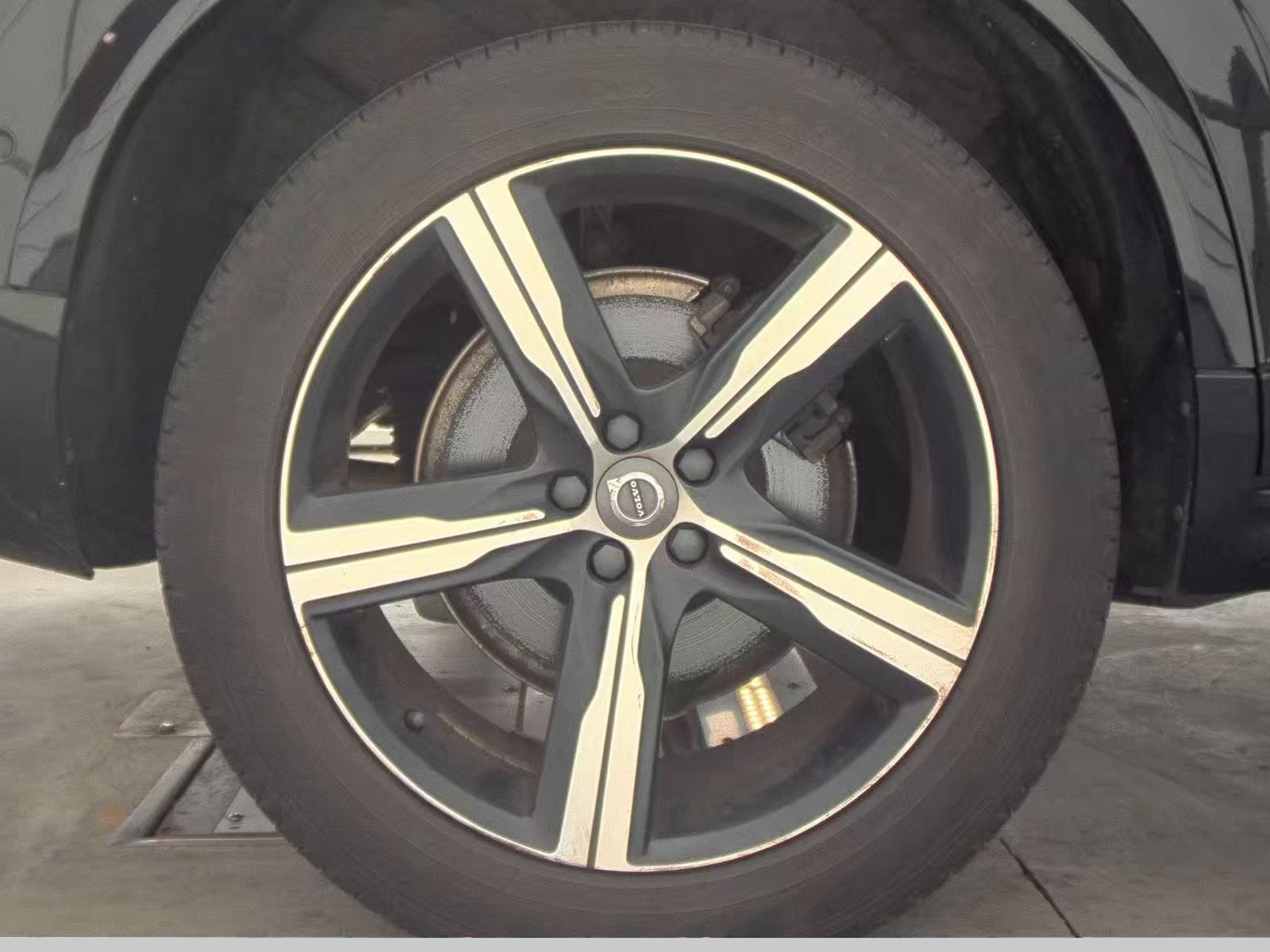 2019 Volvo XC90 T6 R-Design AWD