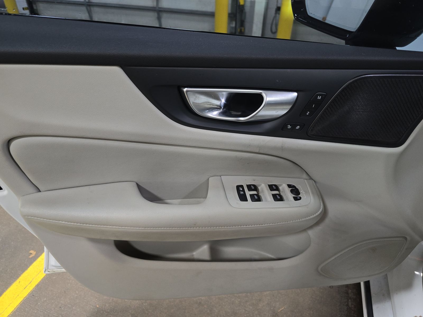 2024 Volvo S60 Recharge T8 Ultimate AWD