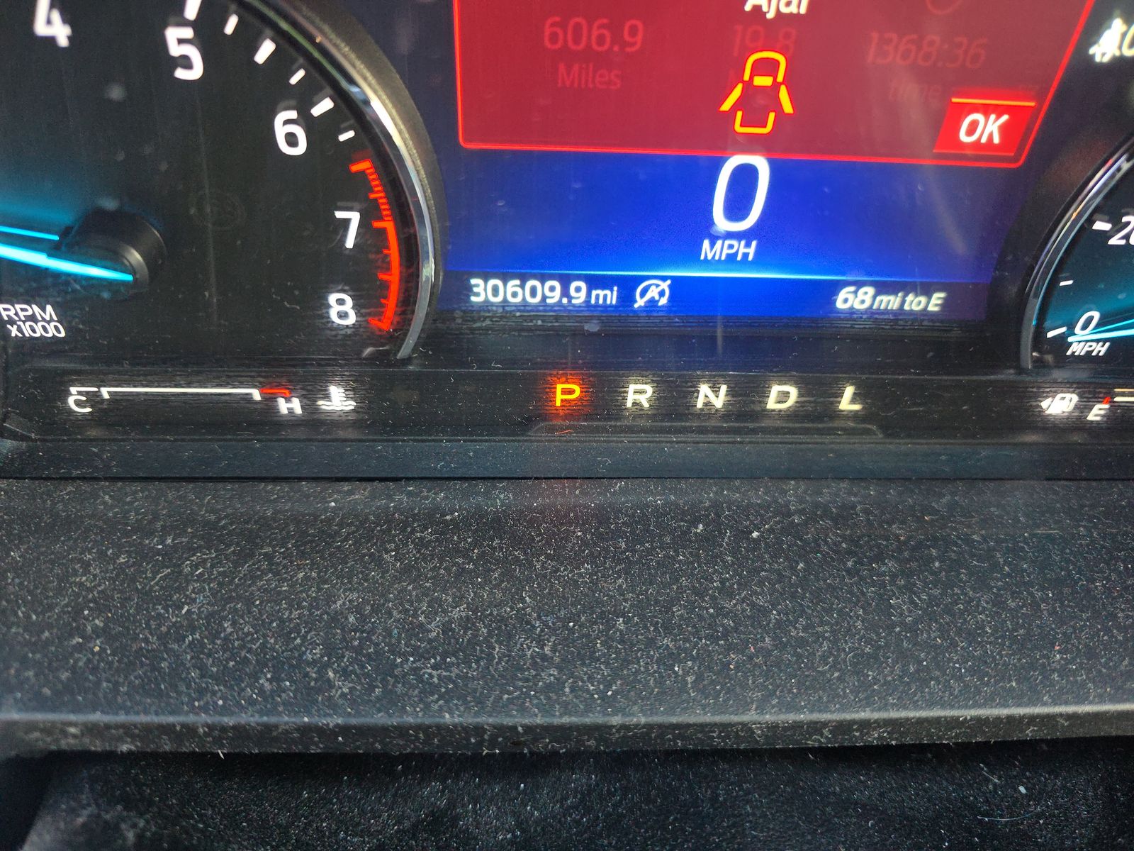 2023 Ford Explorer XLT AWD