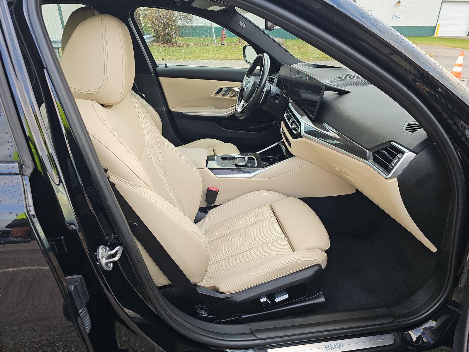 2023 BMW 3 Series 330i FWD