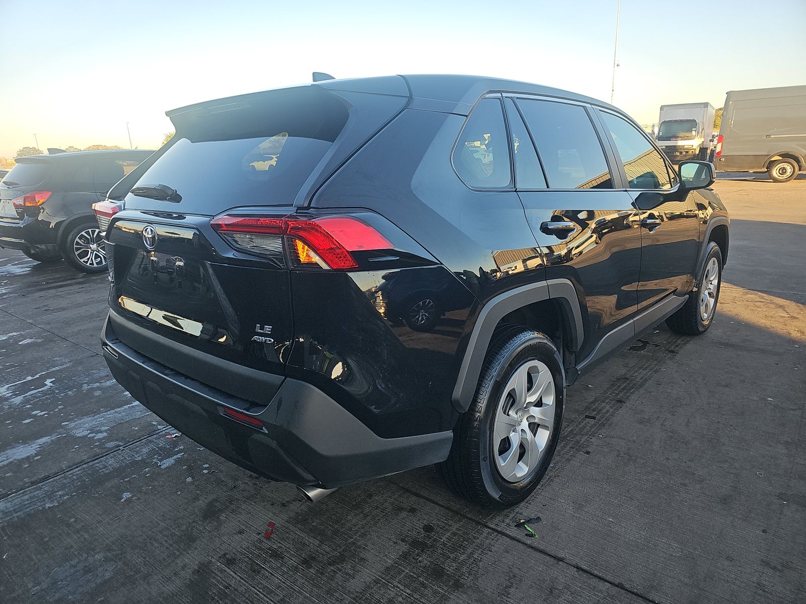 2025 Toyota RAV4 LE AWD