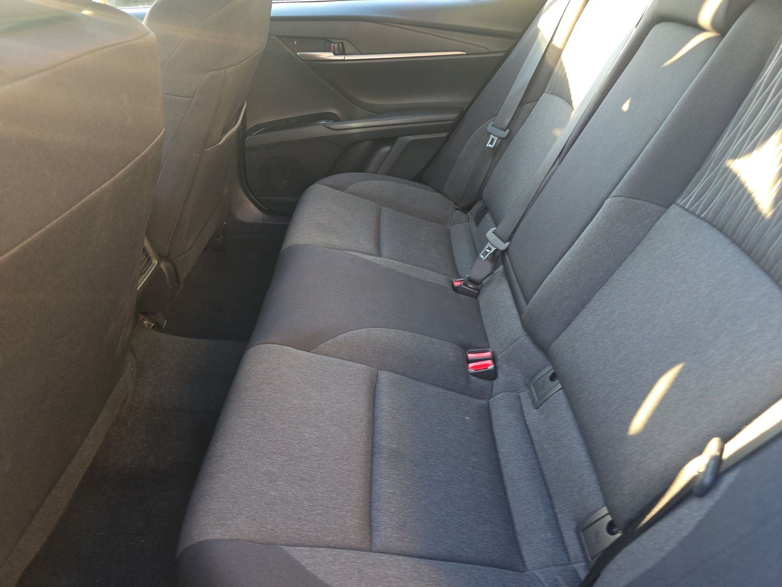 2025 Toyota Camry LE FWD