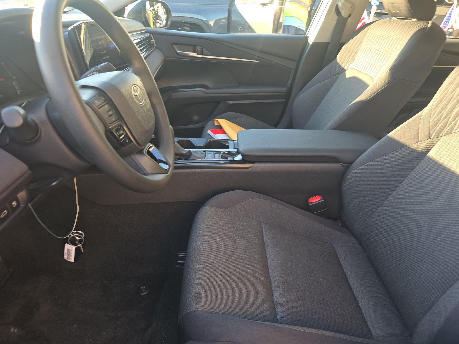 2025 Toyota Camry LE FWD